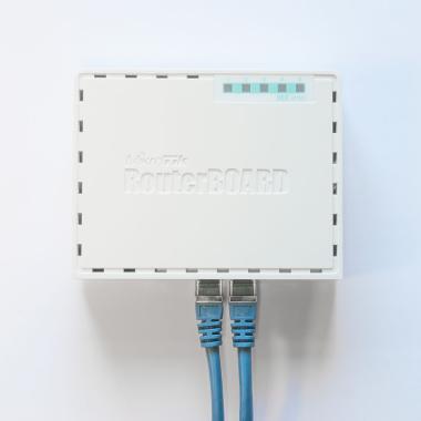 HEX MikroTik router